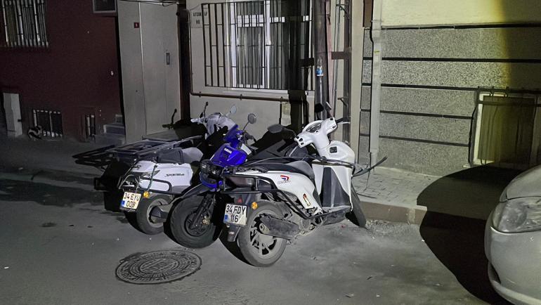 Şişli’de aydınlatma direğinde patlama; 3 motosiklet yandı