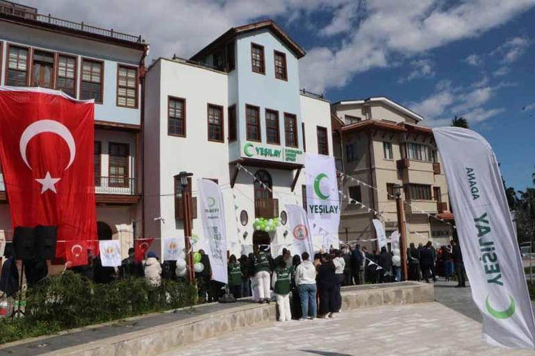 Yeşilay Genel Başkanı Dinç: Her gencimiz vatan toprağımız kadar kutsaldır