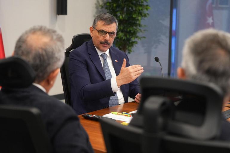 Bakan Çiftçi: İran sınırında olağanüstü bir hareketlilik yaşanmıyor