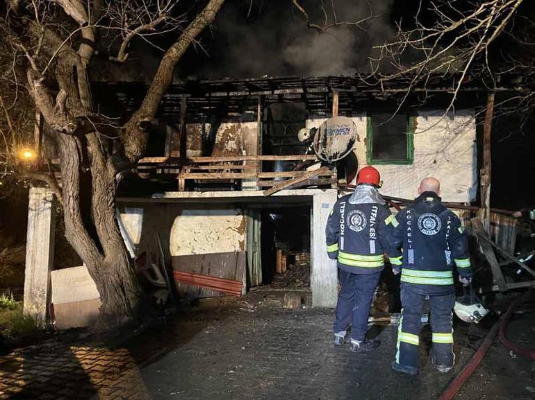 Yalnız yaşadığı evinde çıkan yangında öldü