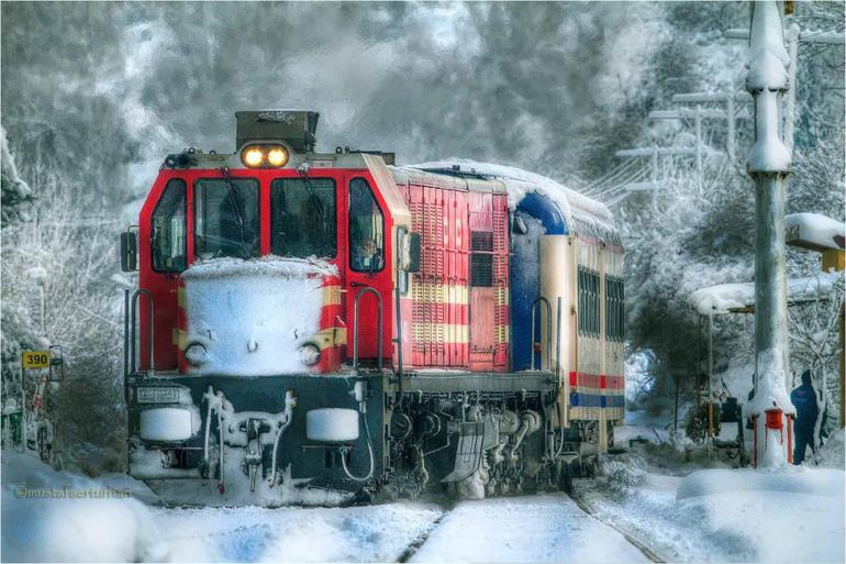 Bakan Uraloğlu: Turistik Doğu Ekspresi, 2025-2026 sezonunda 10 bin yolcuya hizmet verdi