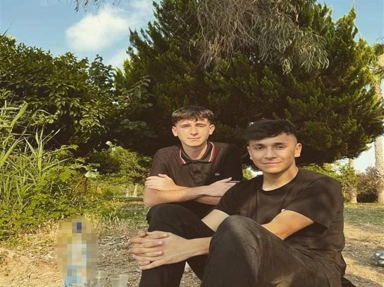 8 yerinden bıçaklanan Batuhan’ın doğum gününde görülen davası ertelendi