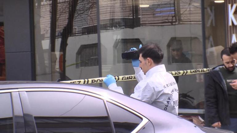 Fatihte boşanma aşamasındaki eşinin silahla vurduğu kadın hayatını kaybetti