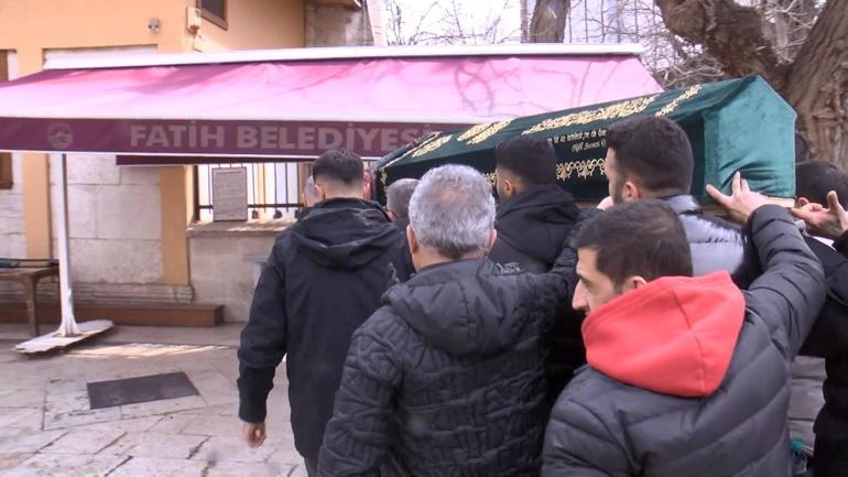 Fatihte boşanma aşamasındaki eşi tarafından öldürülen kadın son yolculuğuna uğurlandı