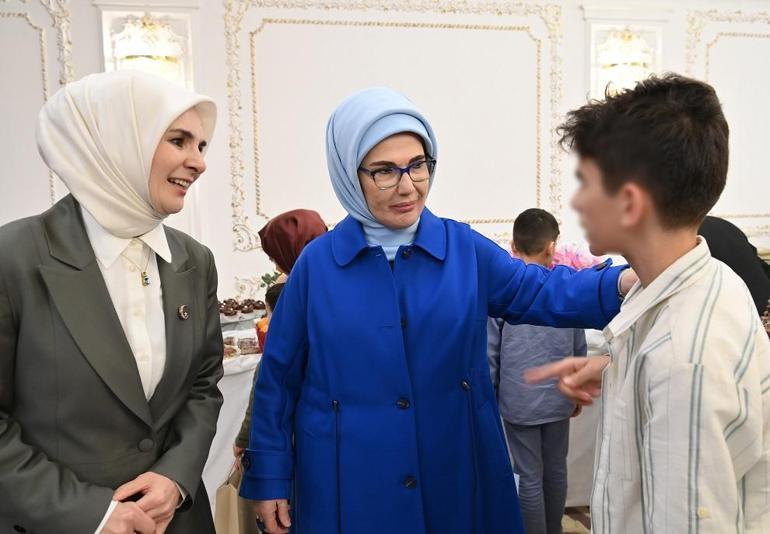 Cumhurbaşkanı Erdoğan, devlet himayesindeki çocuklarla iftarda buluştu