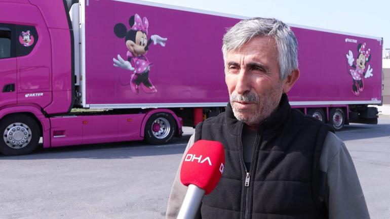 4 çocuk annesi, pembe renkli TIRı ile uluslararası taşımacılık yapıyor