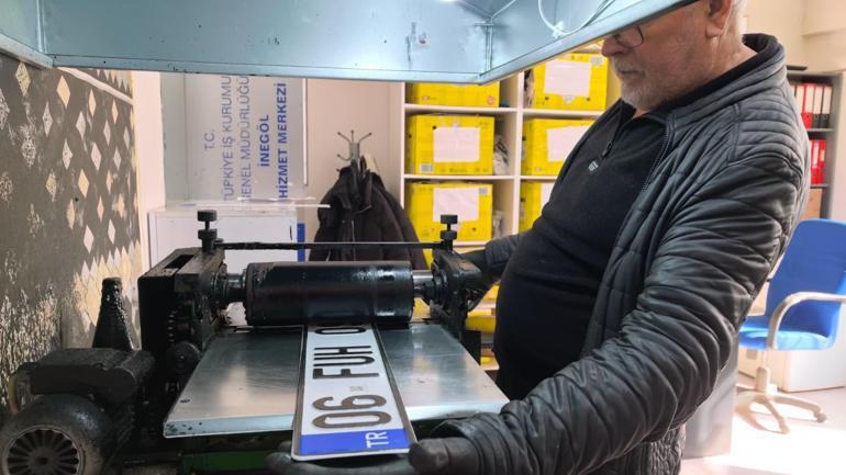 Atölyede ‘APP plaka’ mesaisi