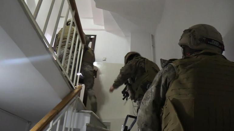 Göçmen kaçakçılığı operasyonu: 298 kişinin ABDye gitmesini sağlayan 4 şüpheli gözaltına alındı