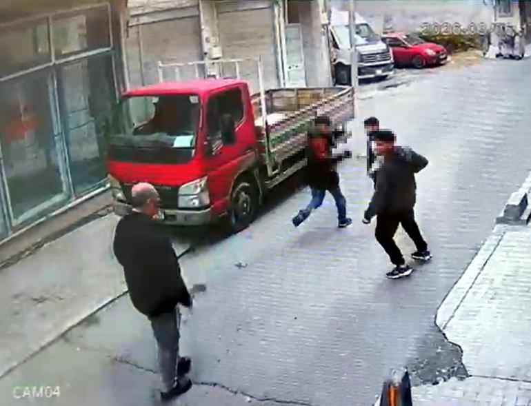 Annesinin cenazesinden dönüşte darbedildi: Çift görüyorum, iyi değilim, şikayetçiyim