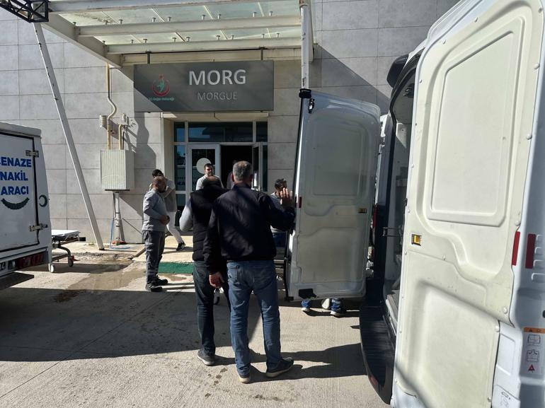 Akdenizde göçmen botu, Sahil Güvenlik botuna çarptı: 14 ölü