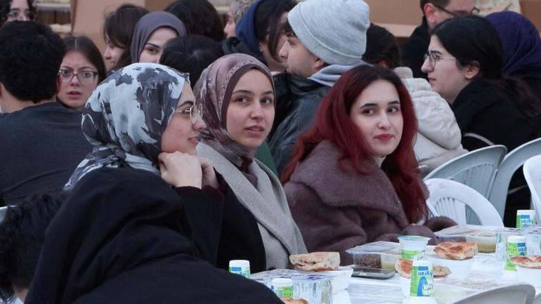 Bakan Işıkhan: Sağlık sektöründe dünyaya örnek olacak bir modele sahibiz