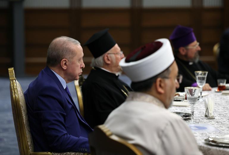 Cumhurbaşkanı Erdoğan, dini azınlık temsilcileriyle iftarda bir araya geldi