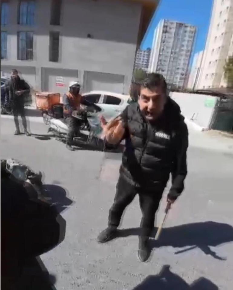 Esenyurtta şerit ihlali kavgası; sopayla motokuryenin üzerine yürüdü