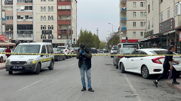 Sanık olduğu duruşmaya katılmayıp şikayetçiye ateş etti, başkasını yaraladı; müebbet istemiyle hakim karşısında