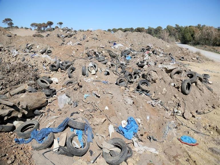 Caretta kumsalındaki temizlik çalışmasında 1500 lağım çukuru tespit edildi