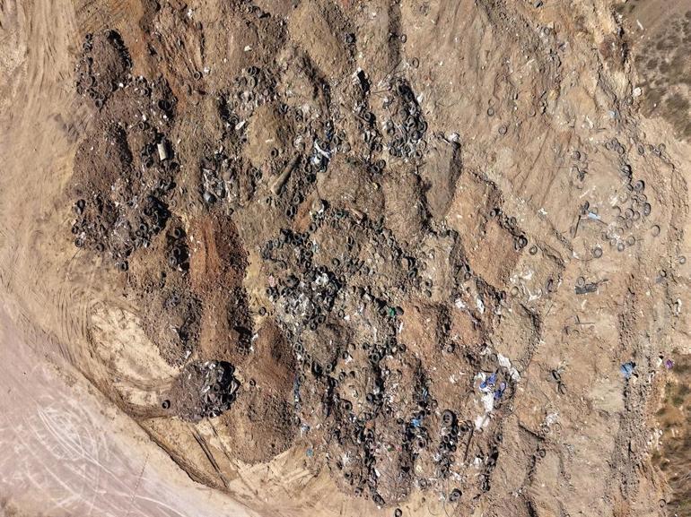 Caretta kumsalındaki temizlik çalışmasında 1500 lağım çukuru tespit edildi