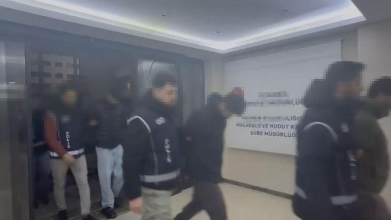 Sahte belgelerle ikamet izni düzenleyen örgüte operasyon: 13 gözaltı