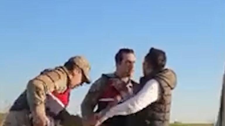 Jandarmanın müdahale ettiği kavgada ateş açıldı; 2 yaralı