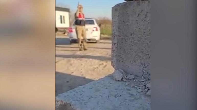 Jandarmanın müdahale ettiği kavgada ateş açıldı; 2 yaralı