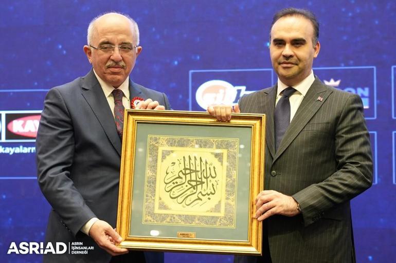 Bakan Kacır: Türkiyenin toplam istihdamı yaklaşık 32 milyona yükseldi