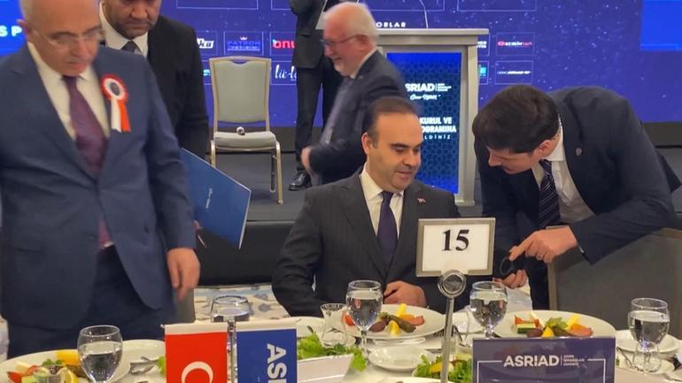 Bakan Kacır: Türkiyenin toplam istihdamı yaklaşık 32 milyona yükseldi