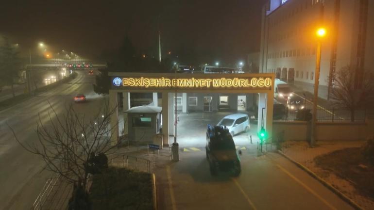 Eskişehir merkezli yasa dışı bahis ve dolandırıcılık operasyonu; 71 gözaltı kararı