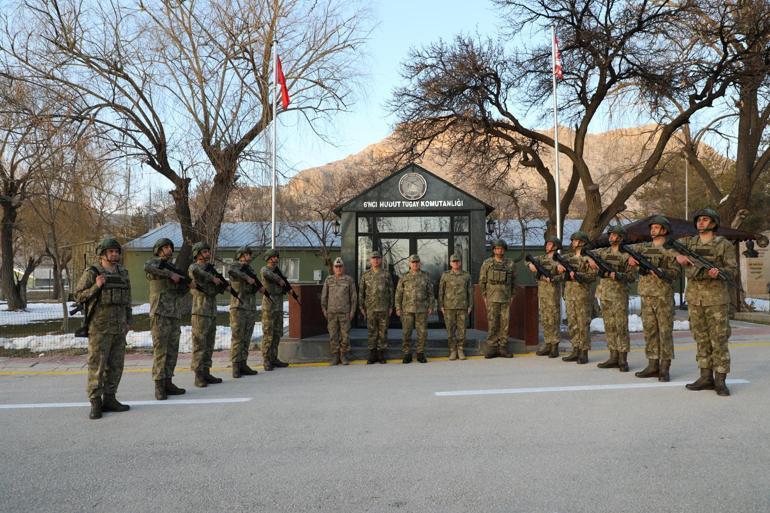 Kara Kuvvetleri Komutanı Tokel, hudut birliklerini denetledi