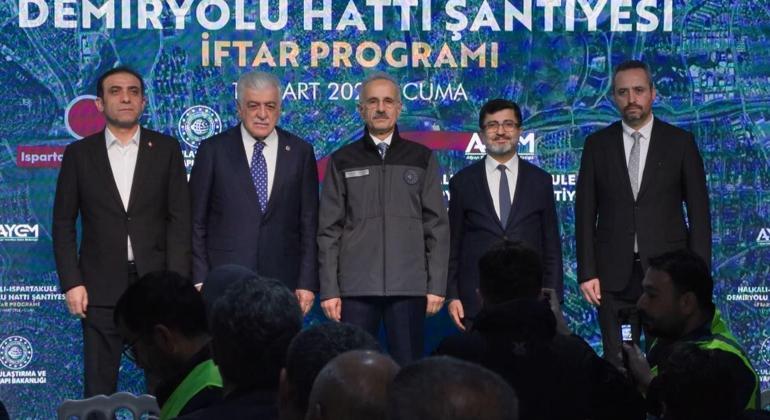 Bakan Uraloğlu: İstanbul genelinde 162 kilometre raylı sistem hattını hizmete açtık
