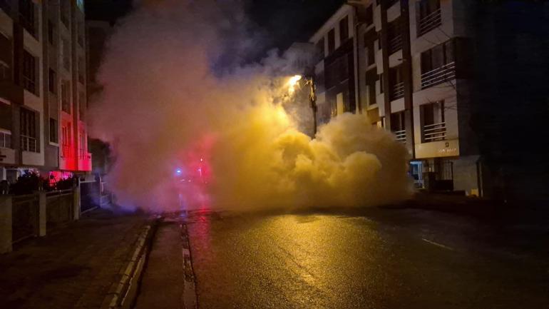 Eskişehirde park halindeki otomobil yandı