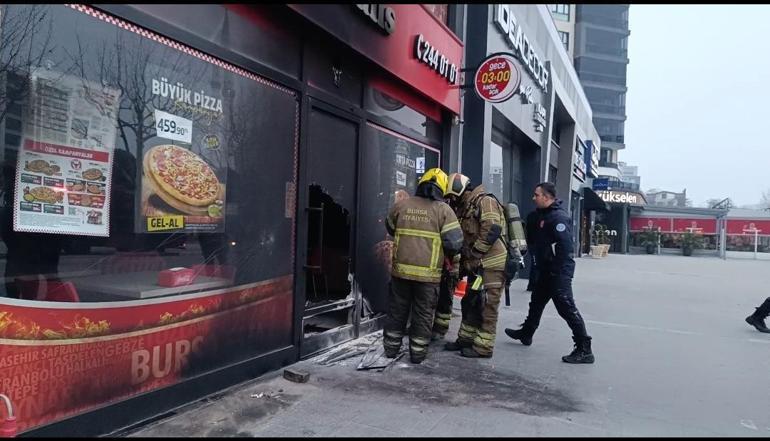 Bursa’da pizza zincirinin eski çalışanı 2 şubeyi kundakladı; o anlar kamerada