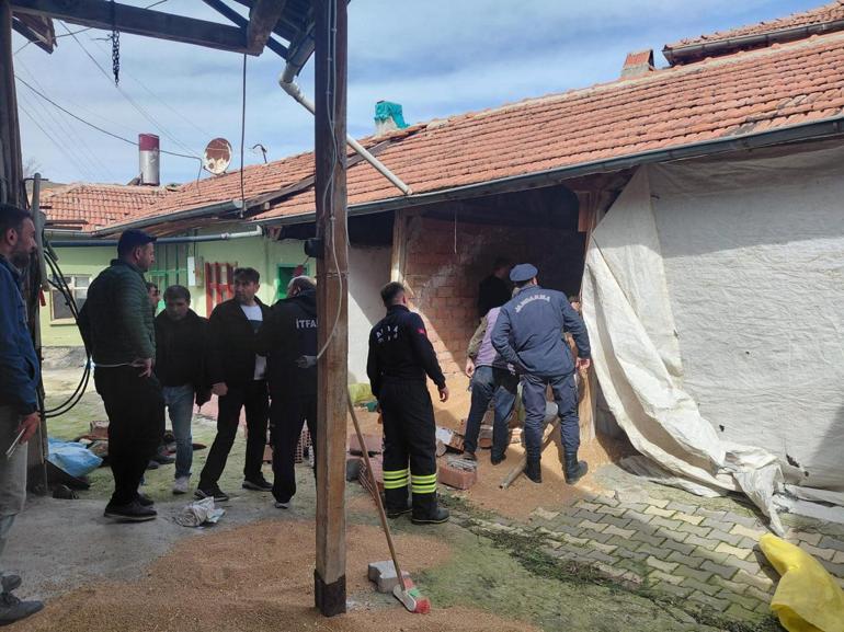 Depoda duvar çöktü; dengesini kaybedince elini makineye kaptıran Melihin parmakları koptu