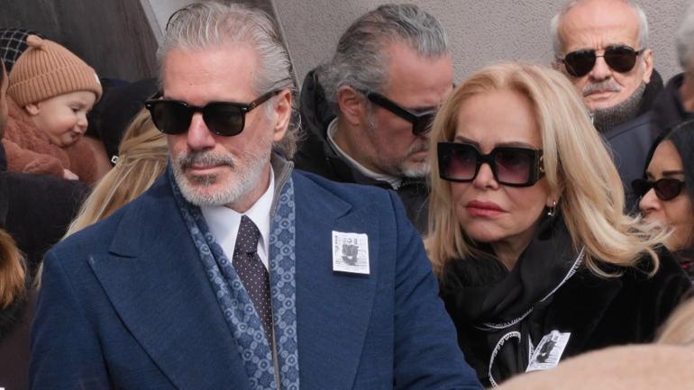 Reklamcı Alinur Velidedeoğlu son yolculuğuna uğurlandı