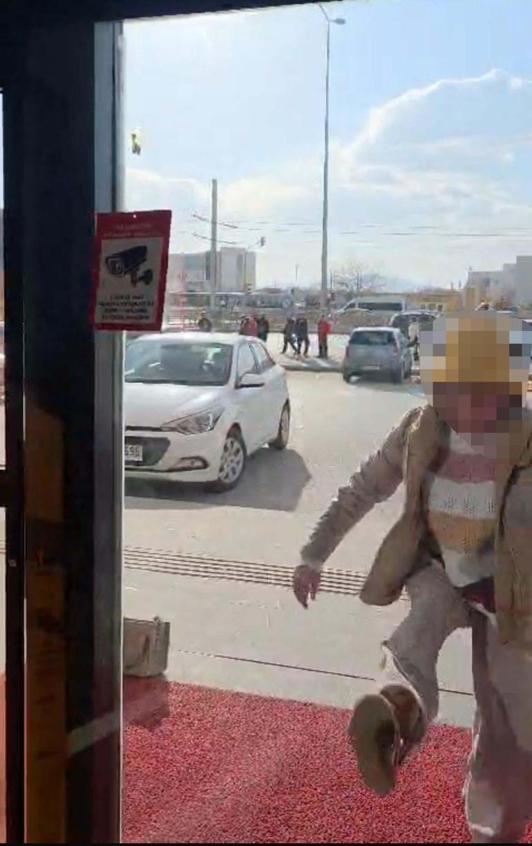 Fark ücretine itiraz eden kadın eczaneye saldırdı; o anlar kamerada