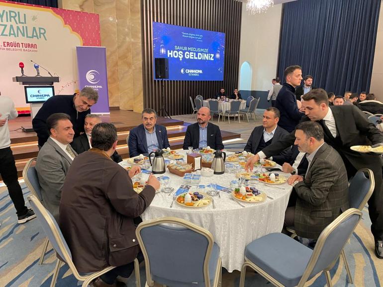 Bakan Tekin, Cihannüma İstanbul Sahur Meclisi programına katıldı