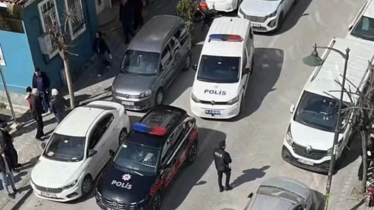 Zeytinburnunda yeğeni tarafından silahlı saldırıya uğrayan muhtar yaralandı