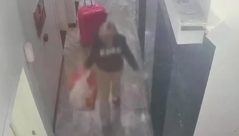 Kağıthane’de ölen Ayşegül Eraslan’ın son görüntüleri; oyuncu Sunay Kurtuluş 1 saat önce evine gelmiş