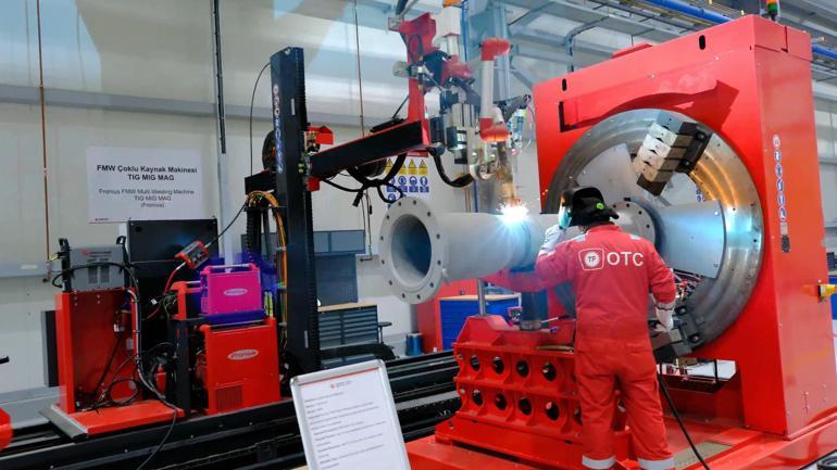 Bakan Bayraktar: Gemilerimizin test süreçlerini kendi mühendislik kapasitemizle yürütüyoruz