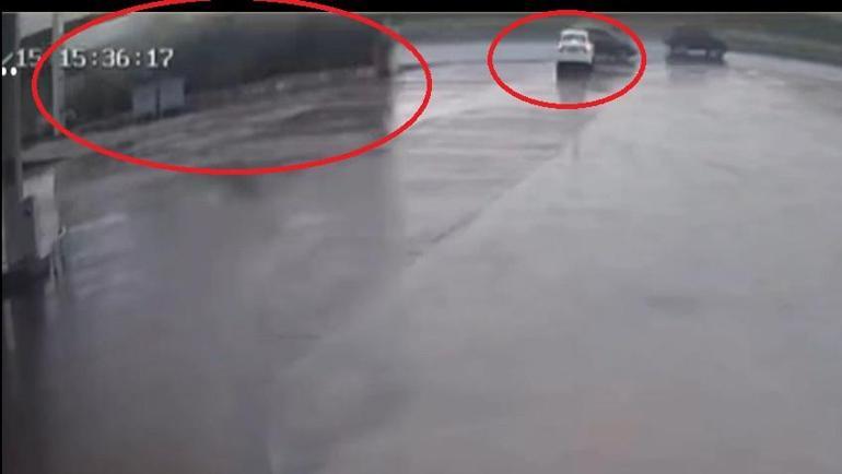 TIR’ın otomobilin üzerine devrildiği kaza kamerada; 2 yaralı