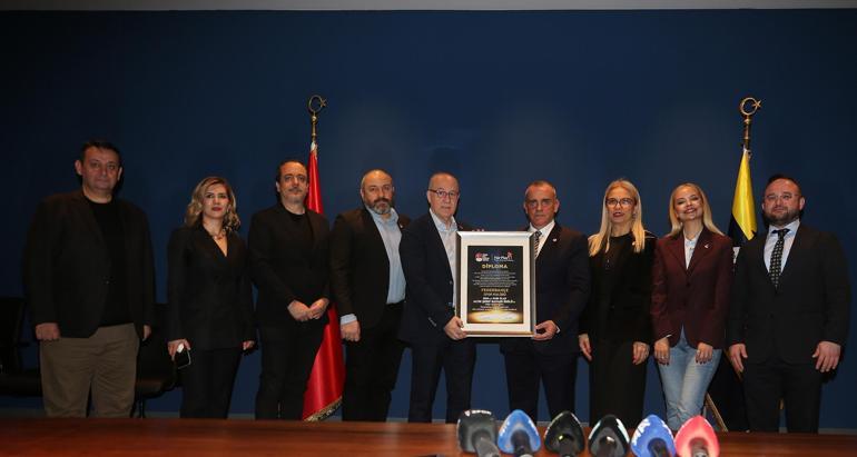 TMOK Fair Play Komisyonundan Fenerbahçeye 2nci kez Altın Şeref Bayrağı