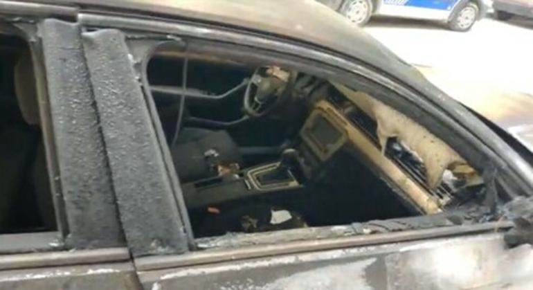 Trafik polisinin aracını kundaklayan sanıkların cezaları yeniden yargılamada azaldı