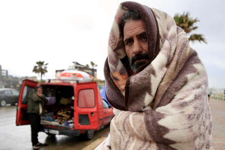 İsrailin Lübnana düzenlediği saldırılarda can kaybı 886ya yükseldi