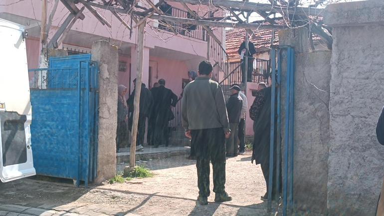 Ailesinin haber alamadığı Kahraman, evde ölü bulundu