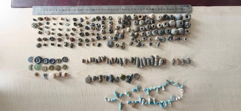 Sancaktepede düzenlenen operasyonda 8 bin 582 tarihi eser ele geçirildi