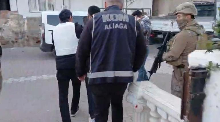 İzmir’de iş yerine silahlı saldırı düzenleyen 2 şüpheli tutuklandı
