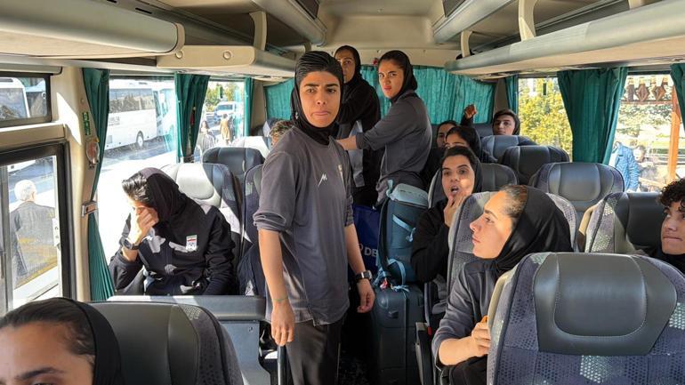 İran Milli Kadın Futbol Takımı kafilesi Türkiyede