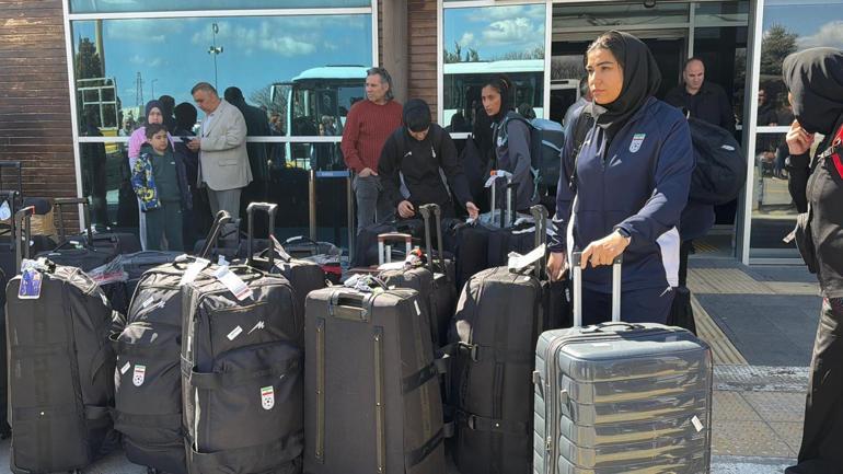 İran Milli Kadın Futbol Takımı kafilesi Türkiyede