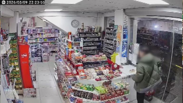 Fatihte akran zorbalığı; koli bandını doğum günü kutlayacağız diyerek marketten almışlar