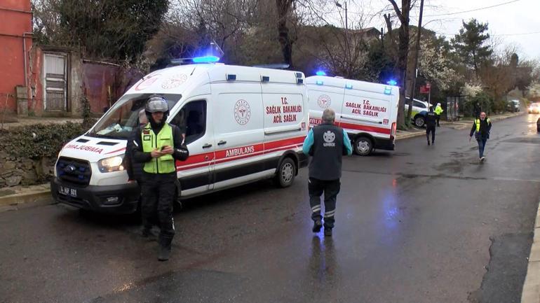 Beykozda İETT otobüsü aydınlatma direğine çarptı; 4 yaralı