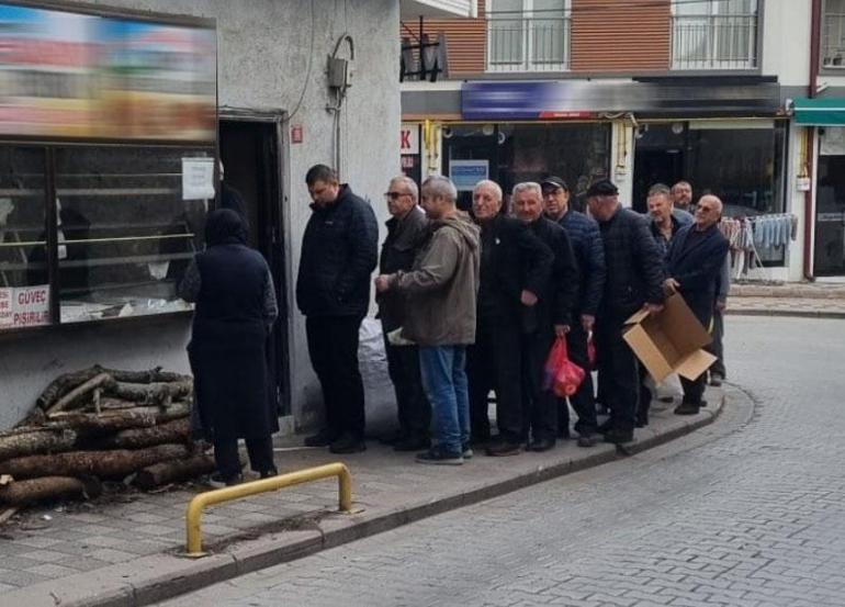 Bayramın tescilli lezzeti haşhaşlı lokuma yoğun ilgi