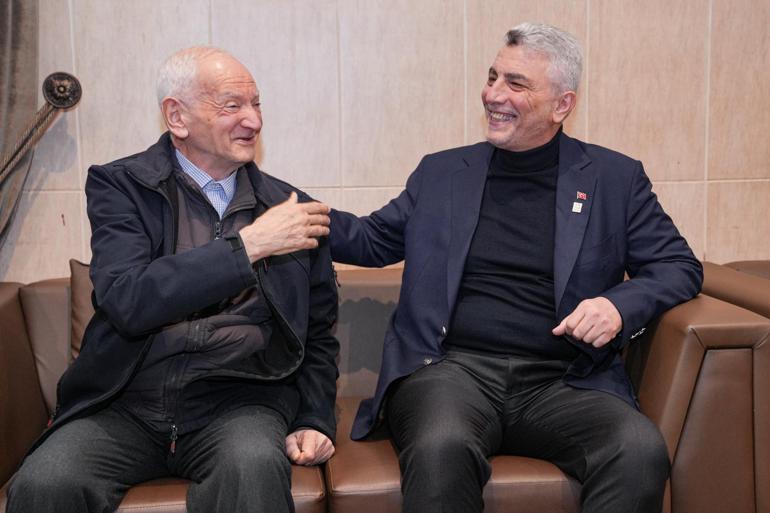 Bakan Bolat, Darülaceze’yi ziyaret etti